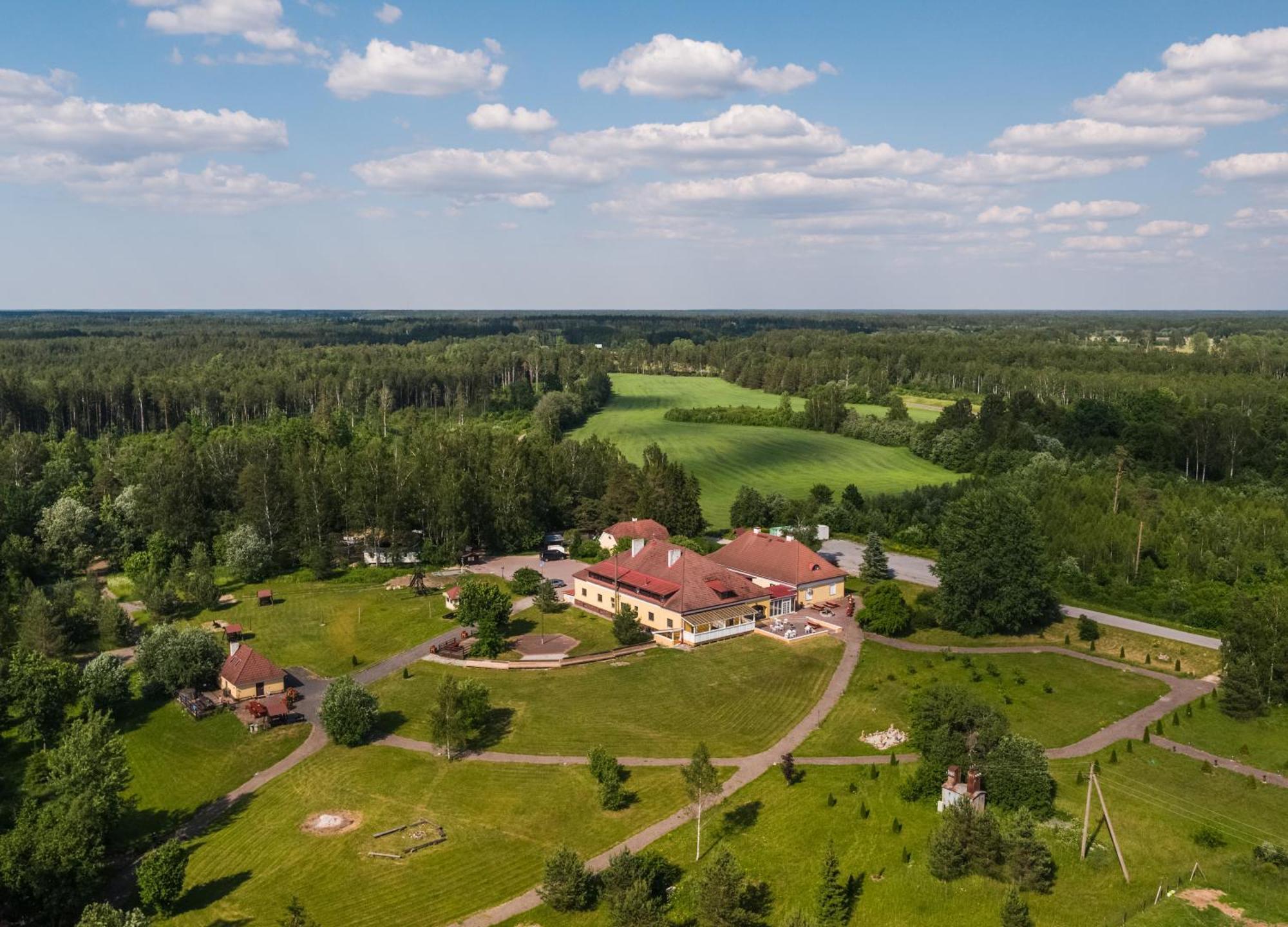 Ruunawere Hotel Nõmmealuse Eksteriør billede