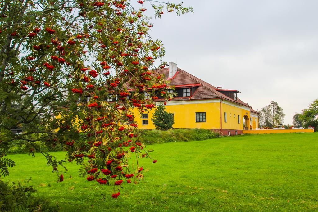 Ruunawere Hotel Nõmmealuse Eksteriør billede